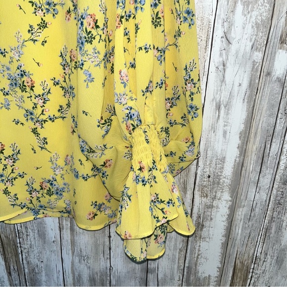 Vince Camuto Yellow Floral Blouse - Picture 3 of 7